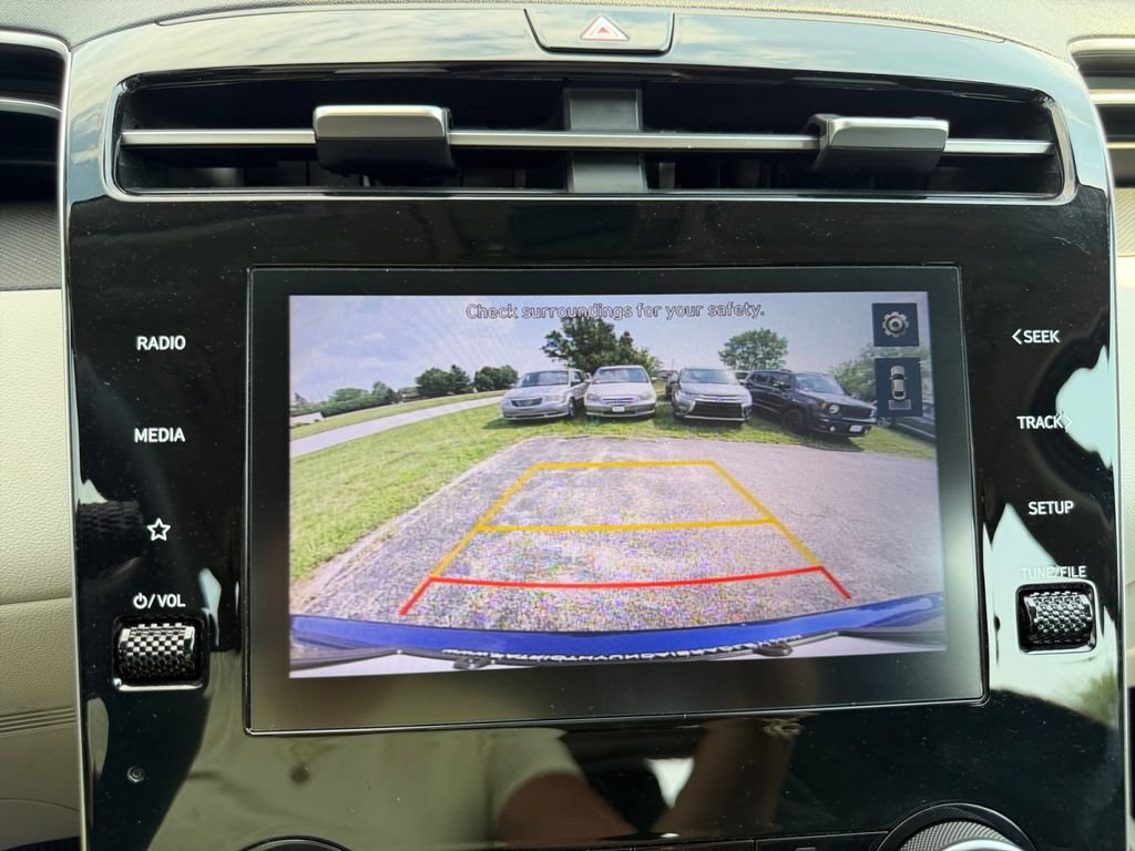 Used 2023 Hyundai Tucson SE FWD image 16