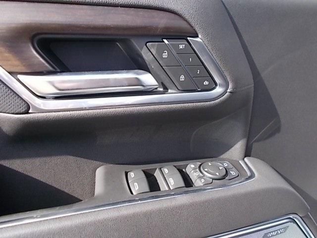 New 2025 Chevrolet Silverado 3500 High Country w/ High Country Premium Package image 18