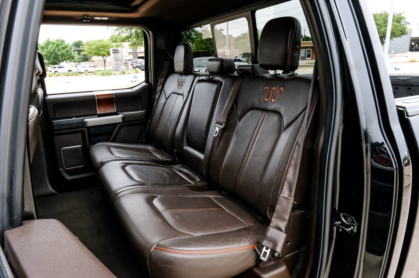 Used 2017 Ford F150 King Ranch w/ Equipment Group 601A Luxury AWD/4WD image 45