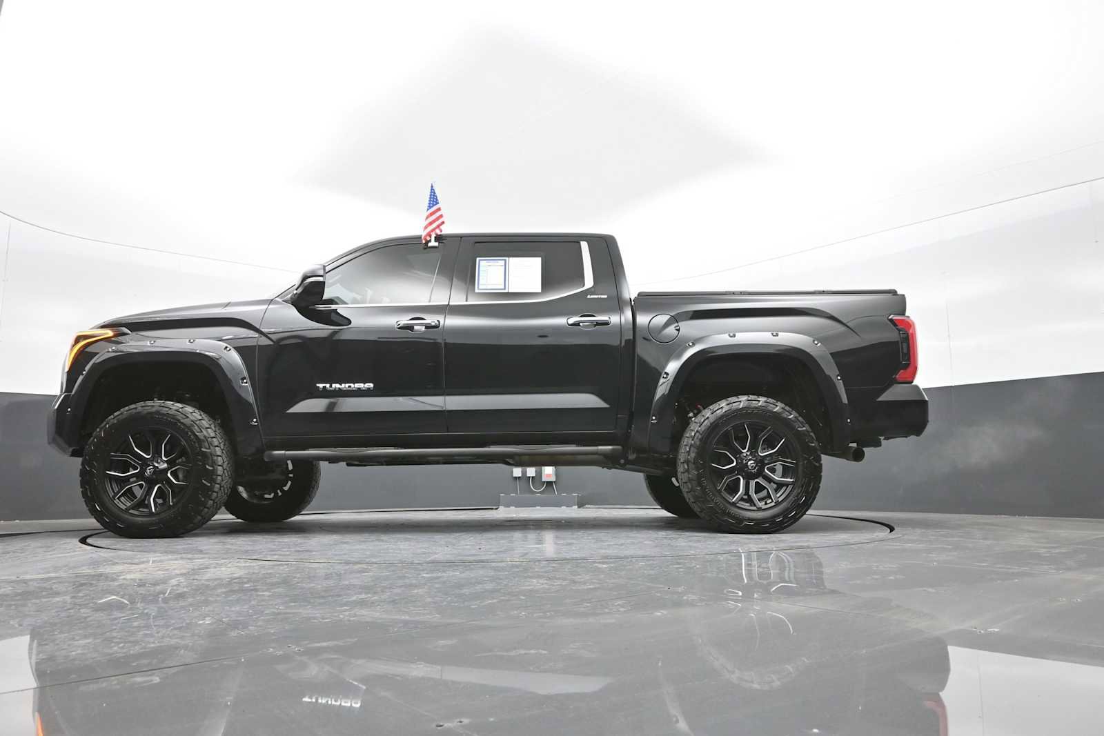 Used 2023 Toyota Tundra Limited image 42