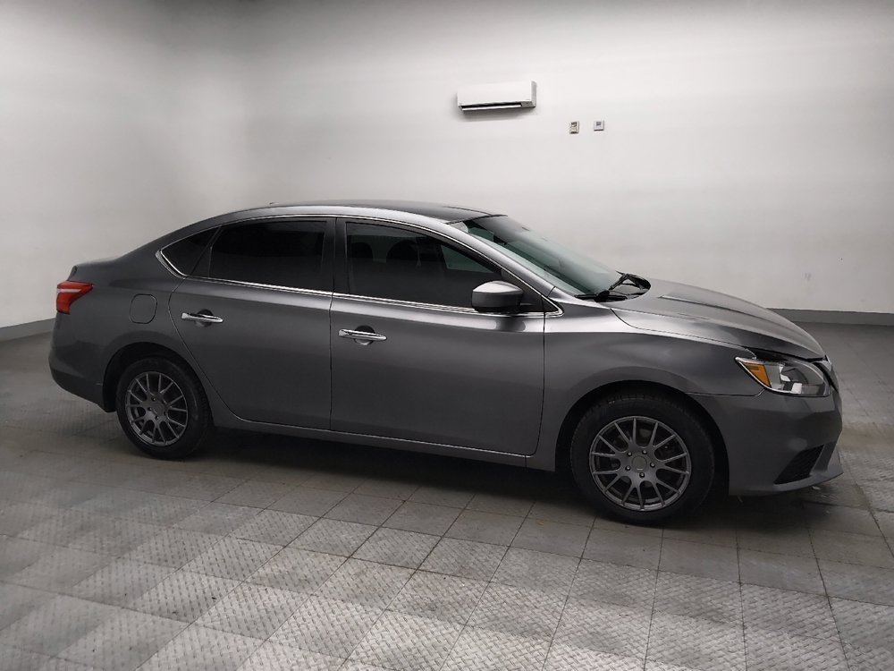 Used 2018 Nissan Sentra SV FWD image 11