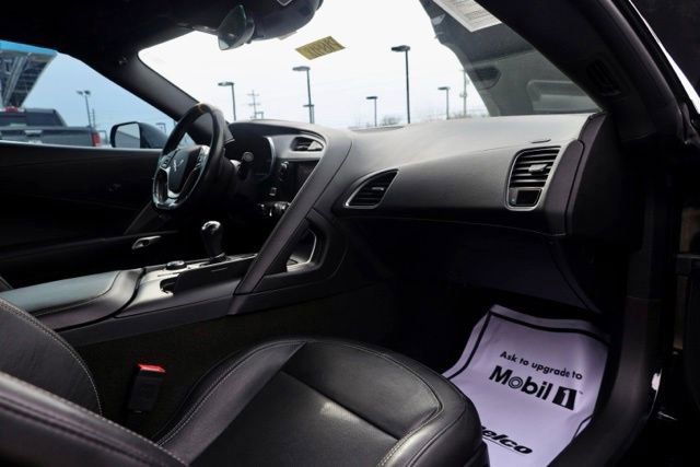 Used 2017 Chevrolet Corvette Stingray Coupe w/ Carbon Flash Badge Package image 26