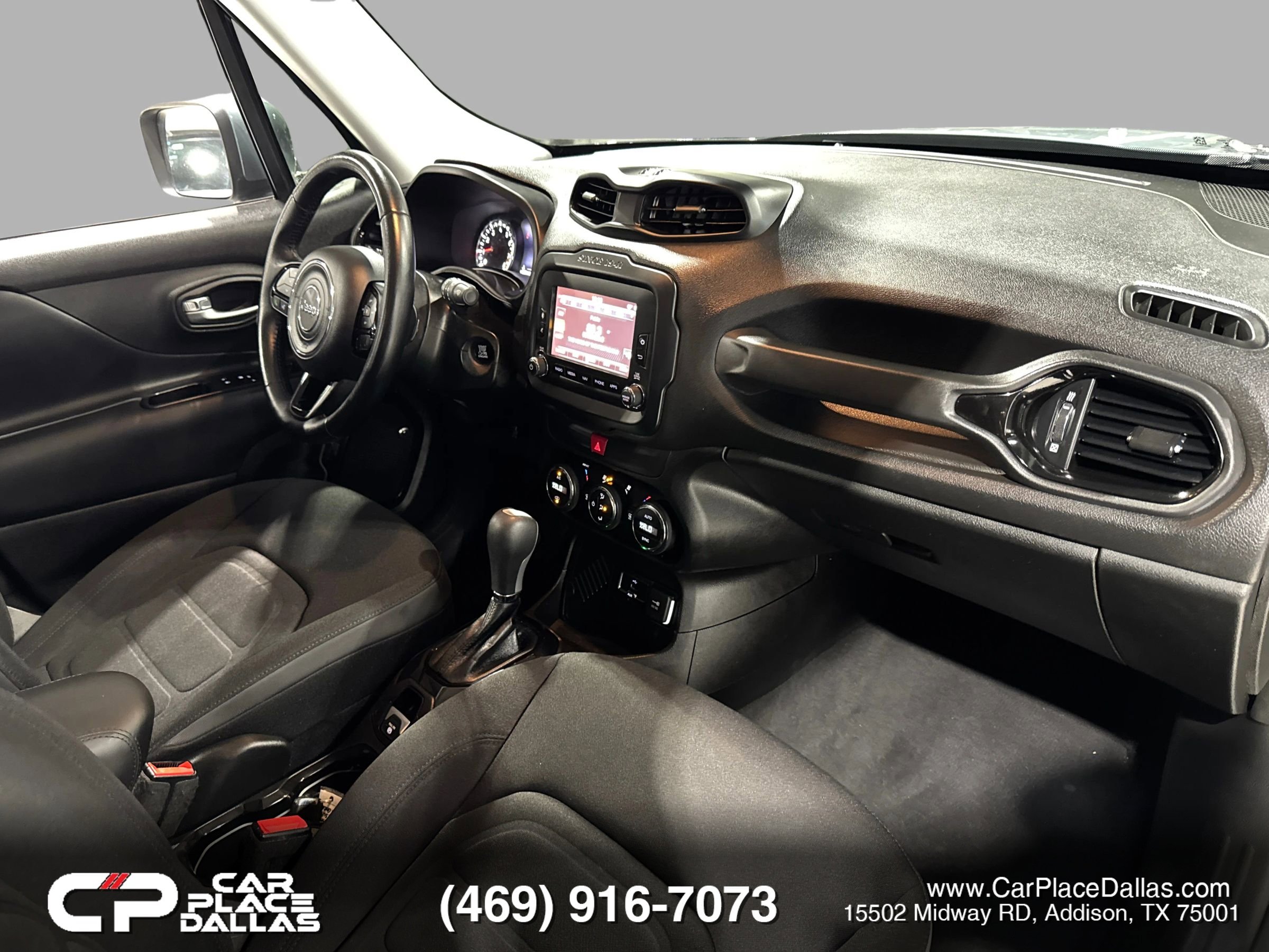 Used 2017 Jeep Renegade Altitude image 23