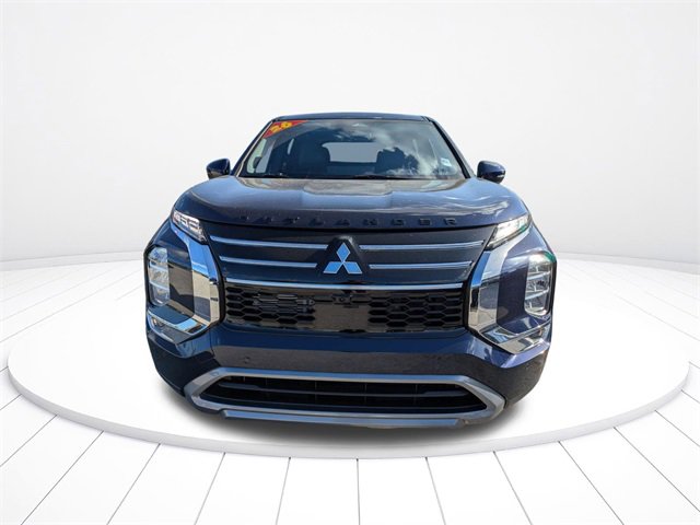 New 2026 Mitsubishi Outlander SE image 9