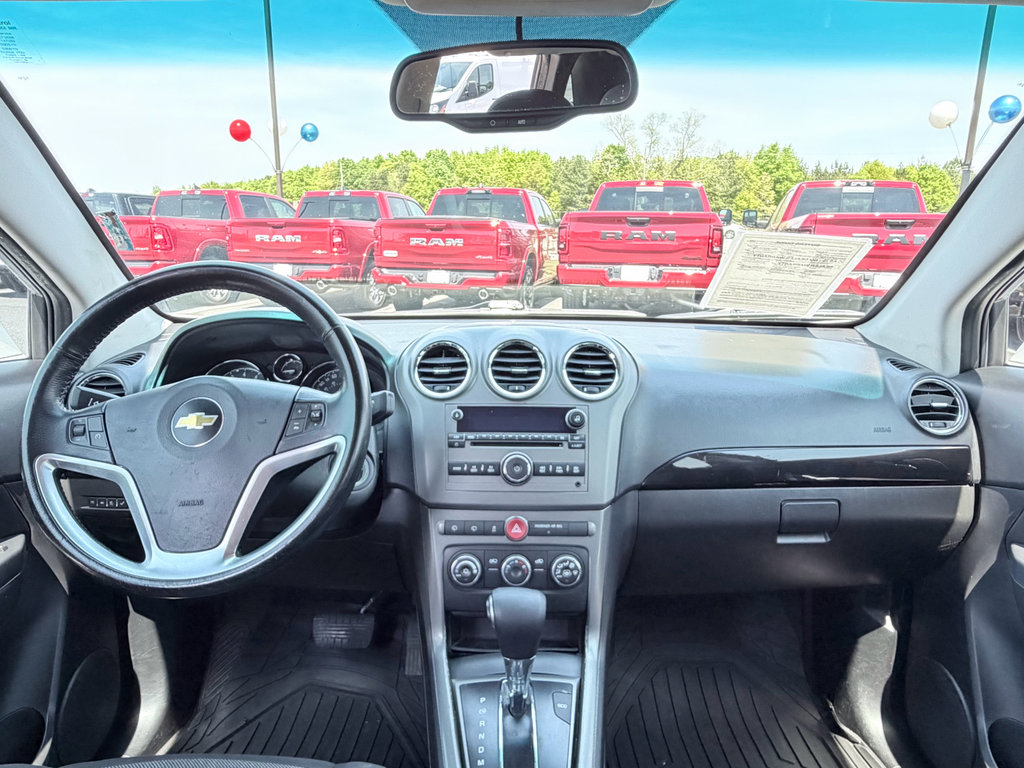 Used 2013 Chevrolet Captiva Sport LT FWD image 10