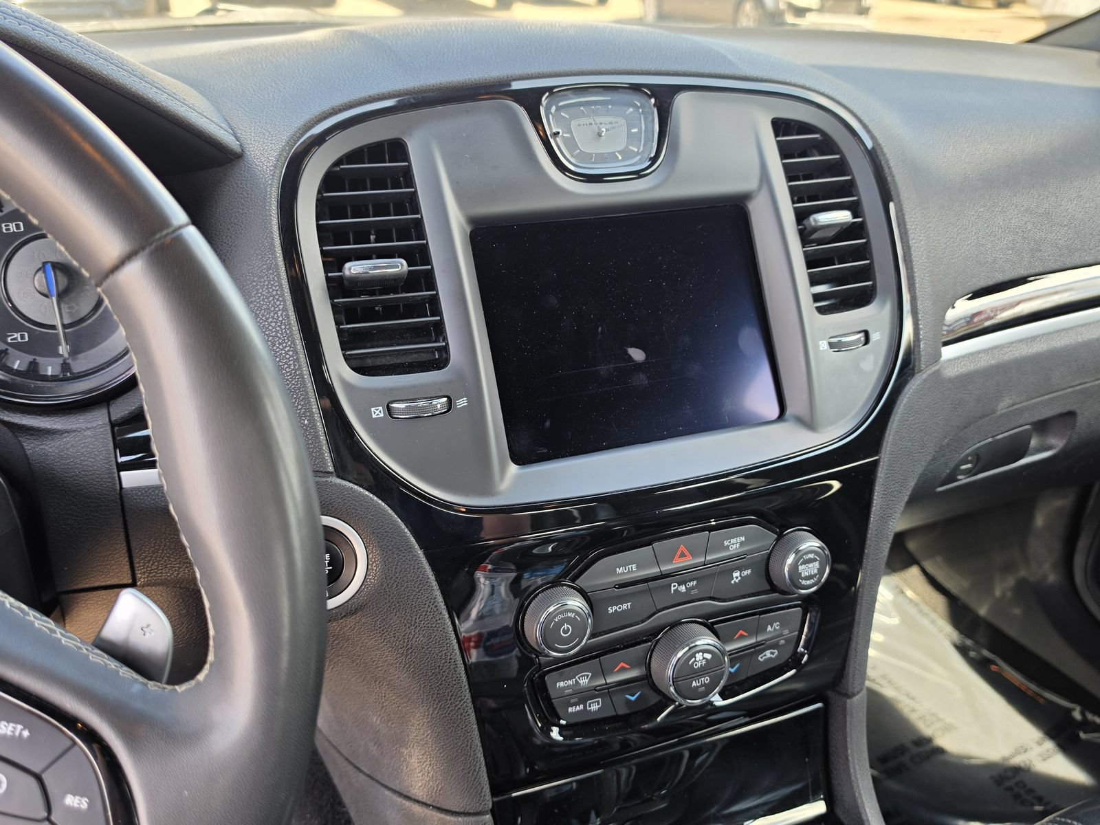 Used 2023 Chrysler 300 S RWD image 12