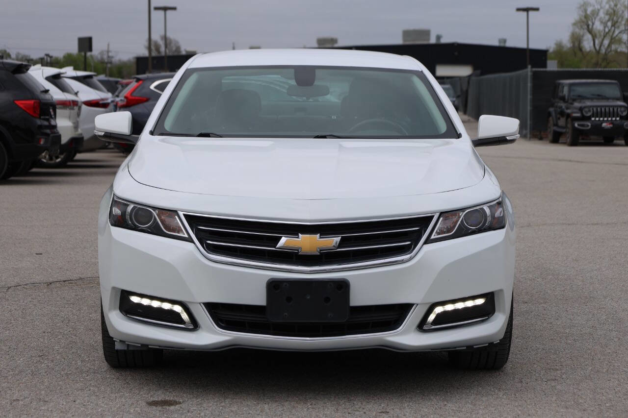 Used 2020 Chevrolet Impala LT FWD image 2