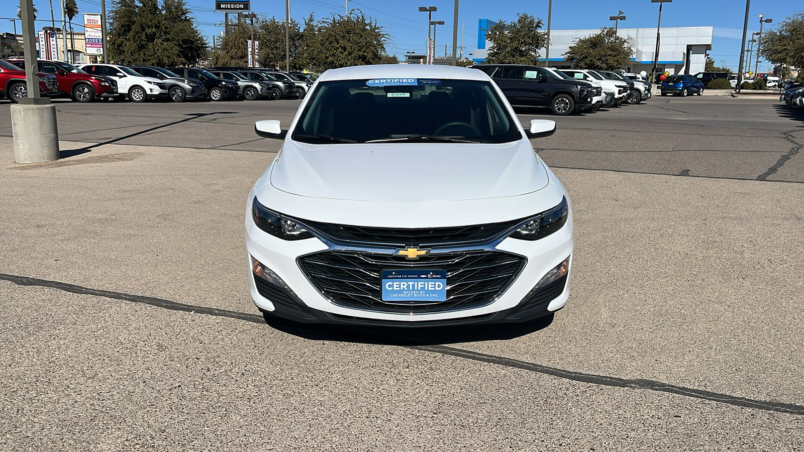 Certified 2023 Chevrolet Malibu LT image 2