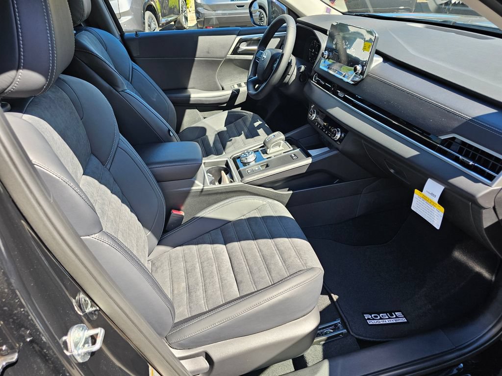 New 2026 Nissan Rogue SL AWD/4WD image 12