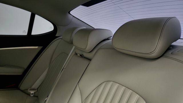 Used 2019 Genesis G70 3.3T Advanced RWD image 44