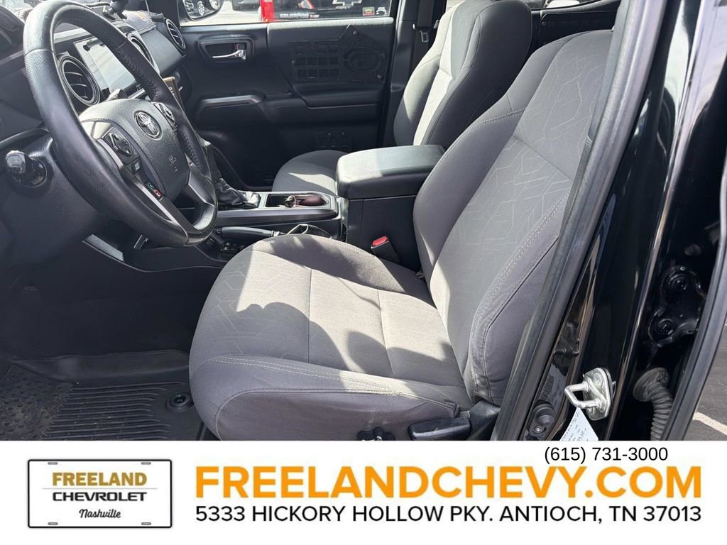 Used 2018 Toyota Tacoma TRD Off-Road image 22