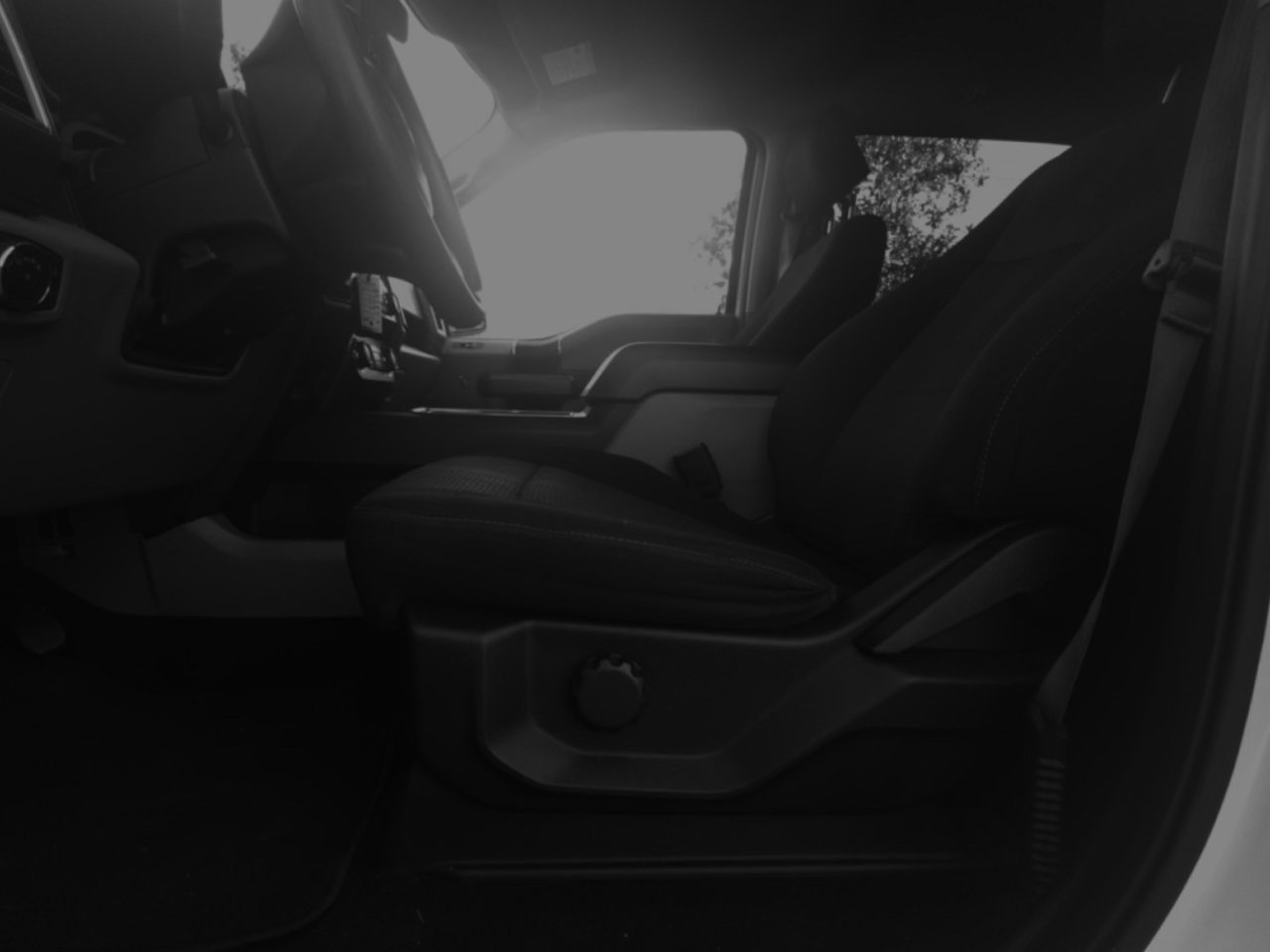 Used 2018 Ford F150 XLT image 24