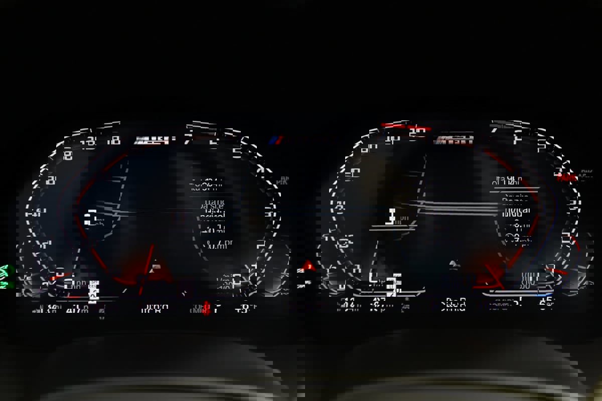 Used 2025 BMW M850i xDrive Coupe w/ M Sport Professional Package image 25