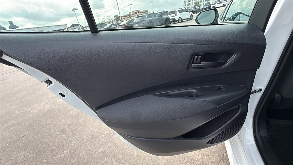 Used 2023 Toyota Corolla LE image 14