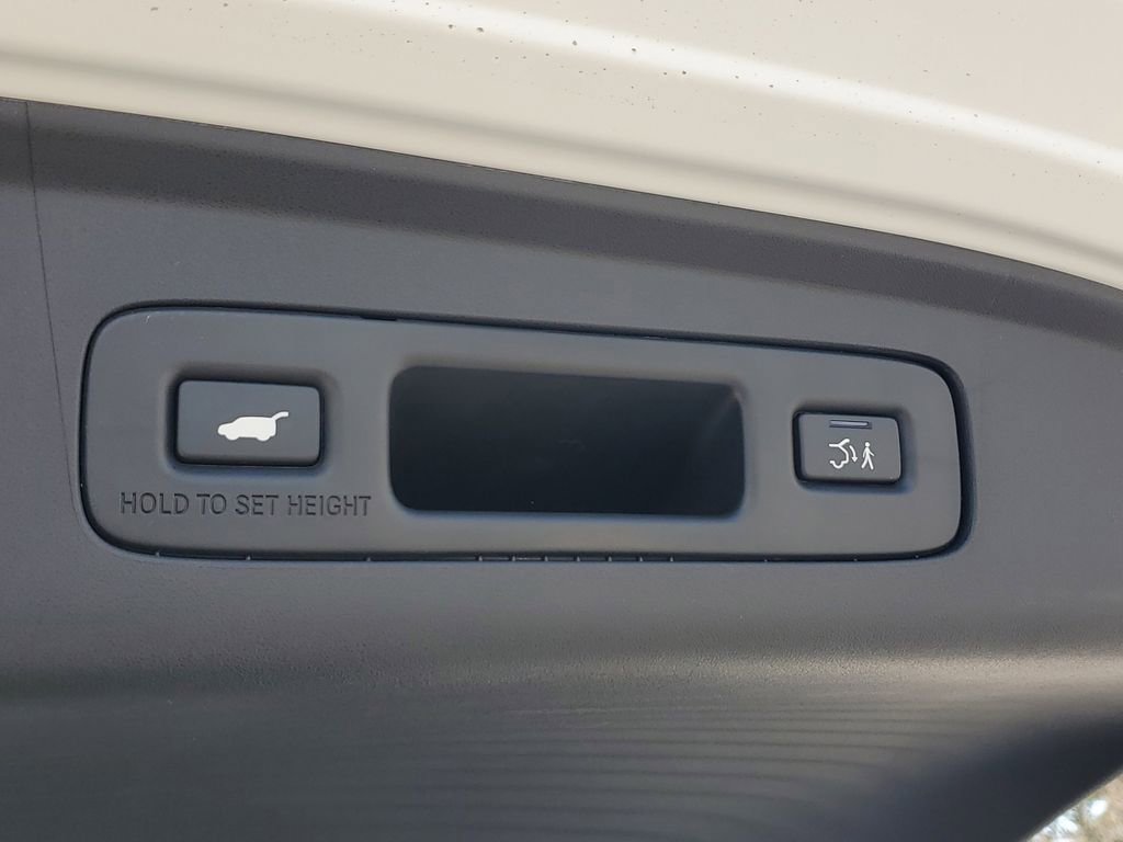 New 2026 Acura ADX A-Spec image 11