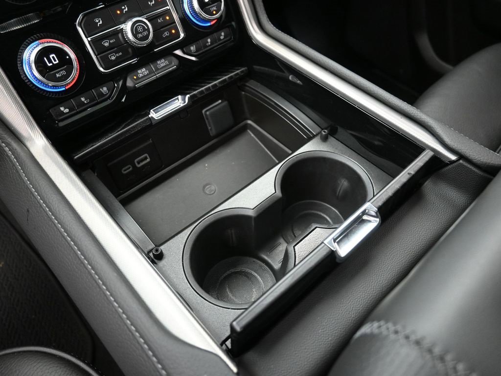 Used 2023 GMC Yukon Denali image 31