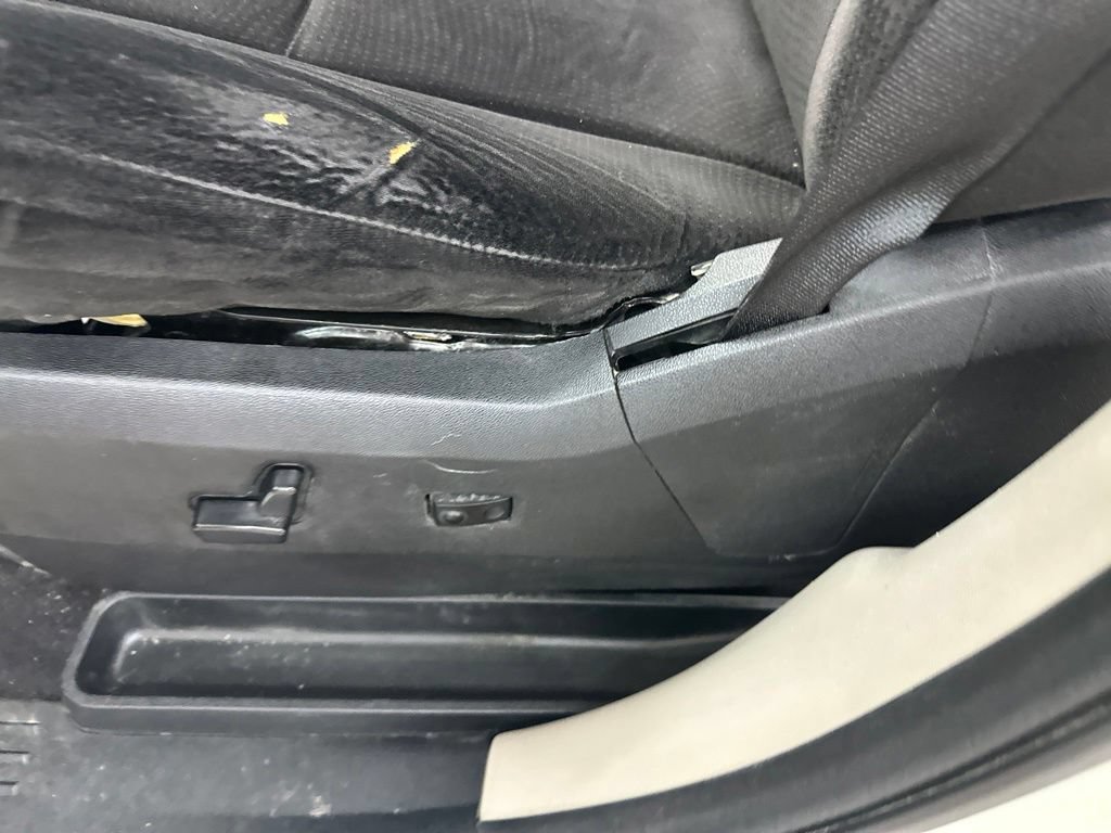 Used 2012 Dodge Grand Caravan SXT w/ Entertainment Group 1 FWD image 37