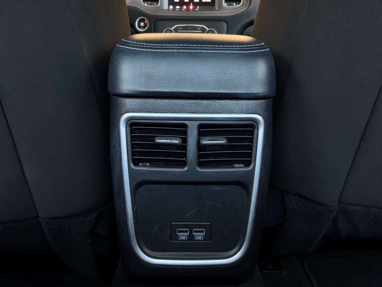Used 2023 Dodge Charger SXT RWD image 13