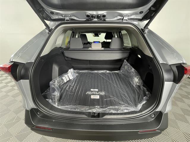 New 2025 Toyota RAV4 XLE image 21