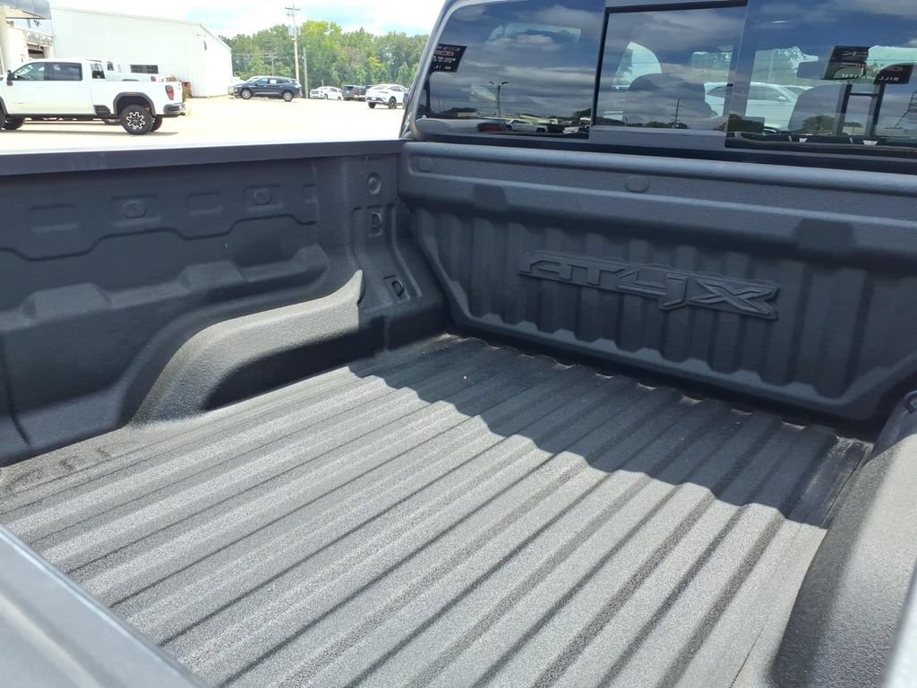 Used 2024 GMC Canyon AT4X AWD/4WD image 15