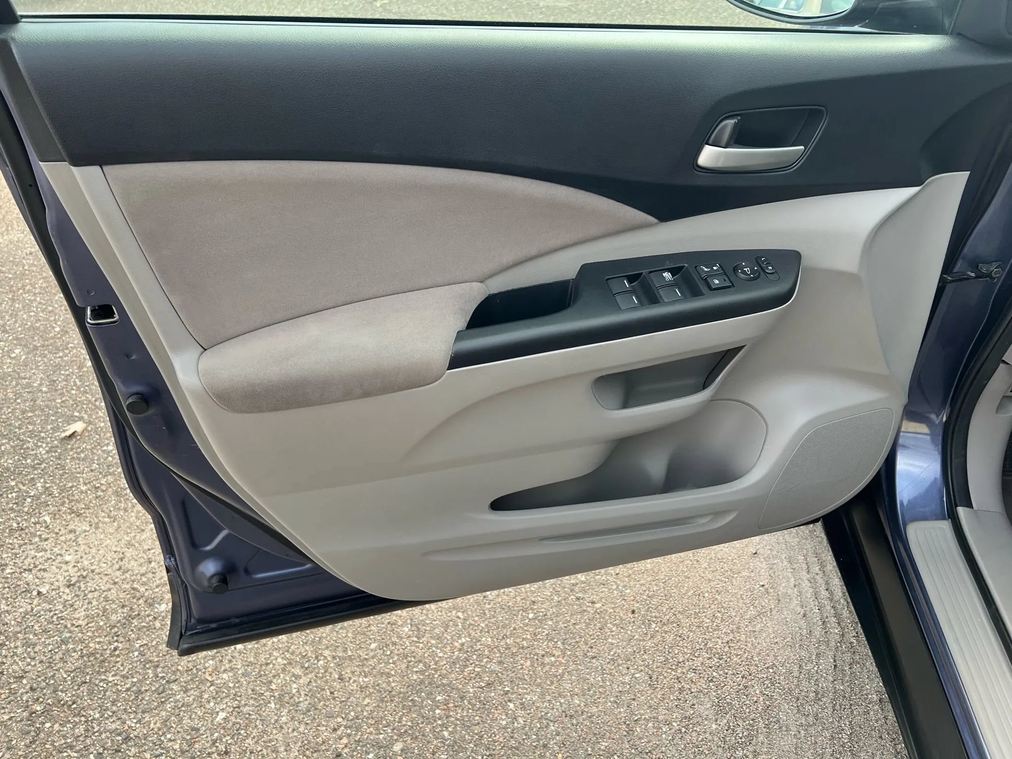 Used 2013 Honda CR-V EX image 6