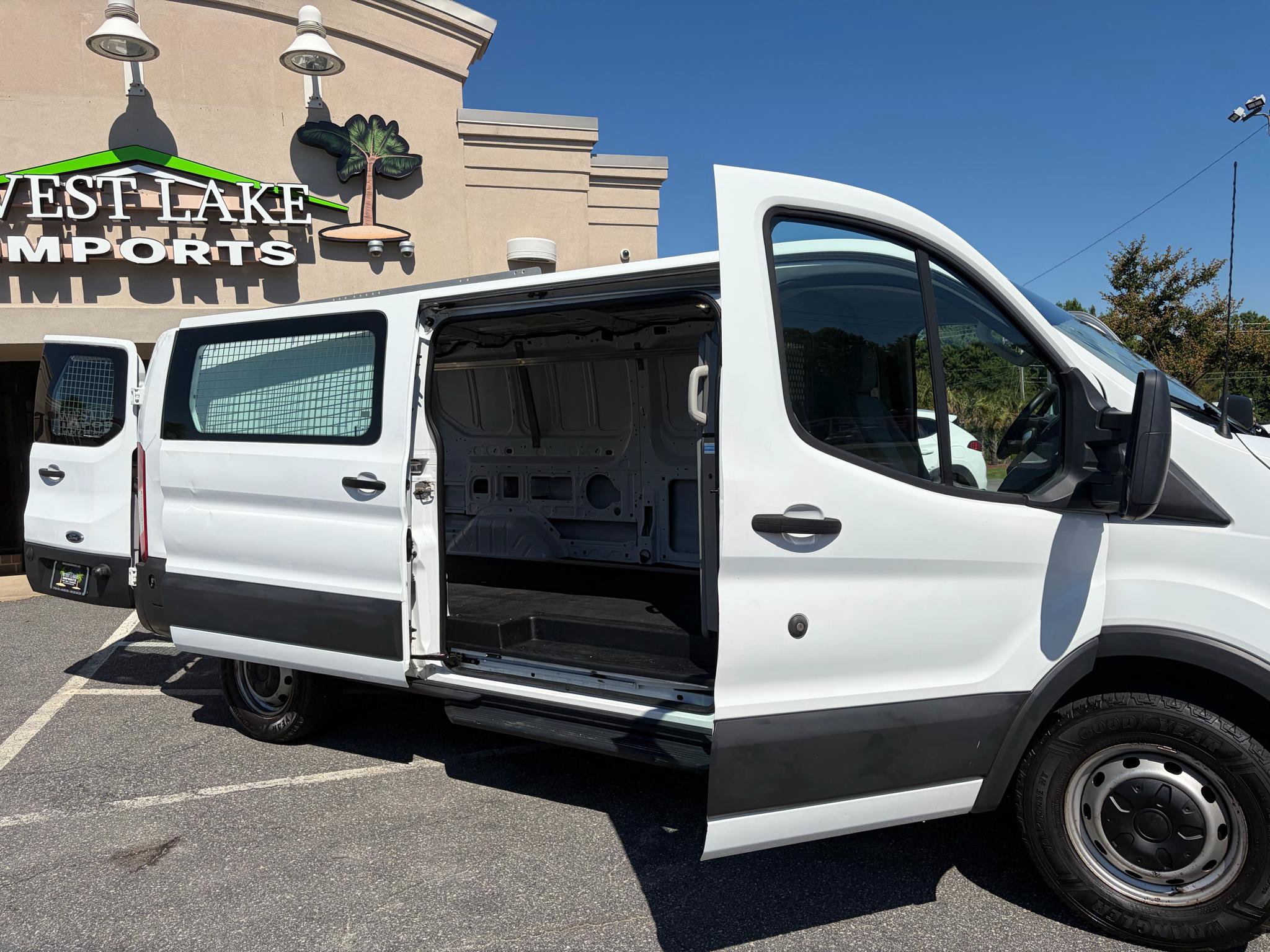 Used 2016 Ford Transit 150 148 Low Roof RWD image 20