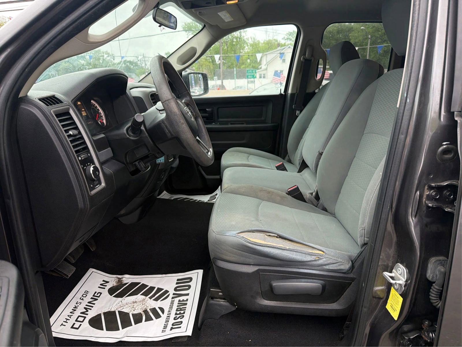 Used 2018 RAM 1500 Express w/ Express Value Package AWD/4WD image 9