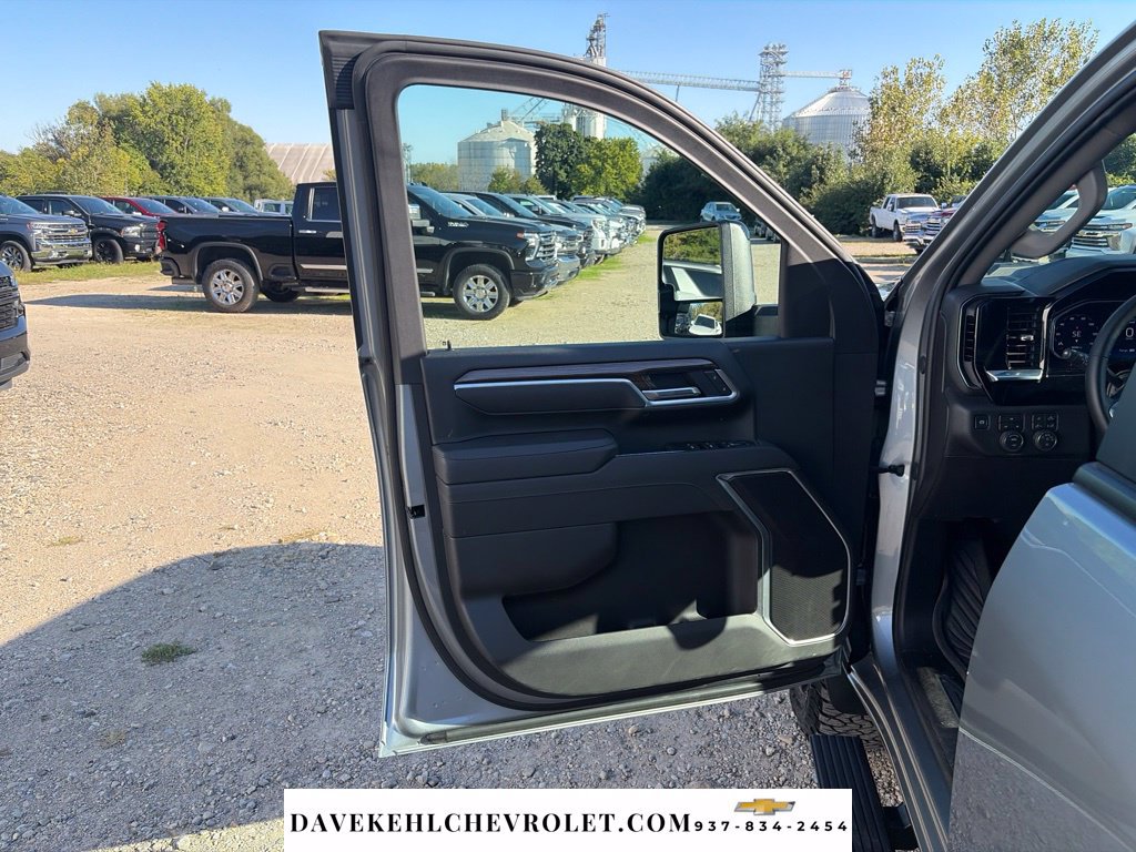Used 2026 Chevrolet Silverado 2500 LT w/ Trail Boss Package AWD/4WD image 9