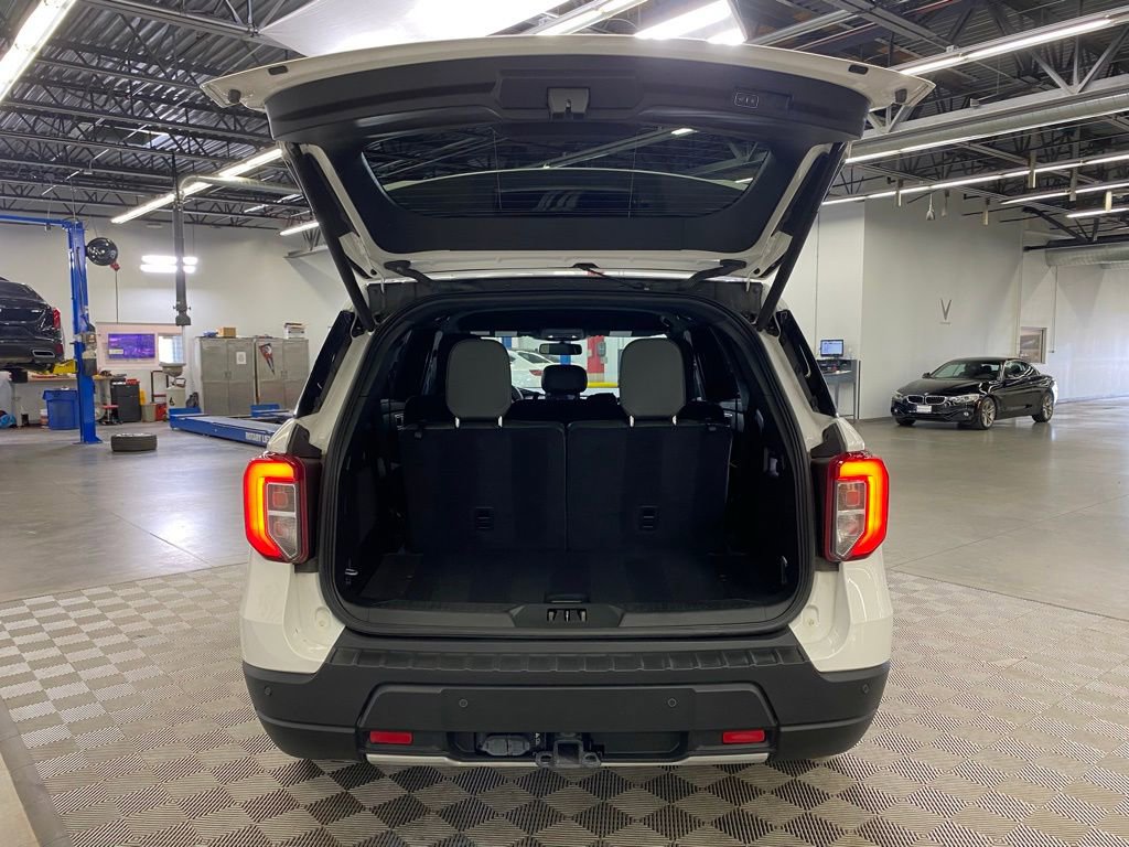 Used 2024 Ford Explorer Timberline w/ Timberline Technology Package AWD/4WD image 8