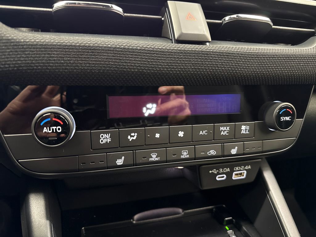 New 2026 Subaru Outback Limited AWD/4WD image 21