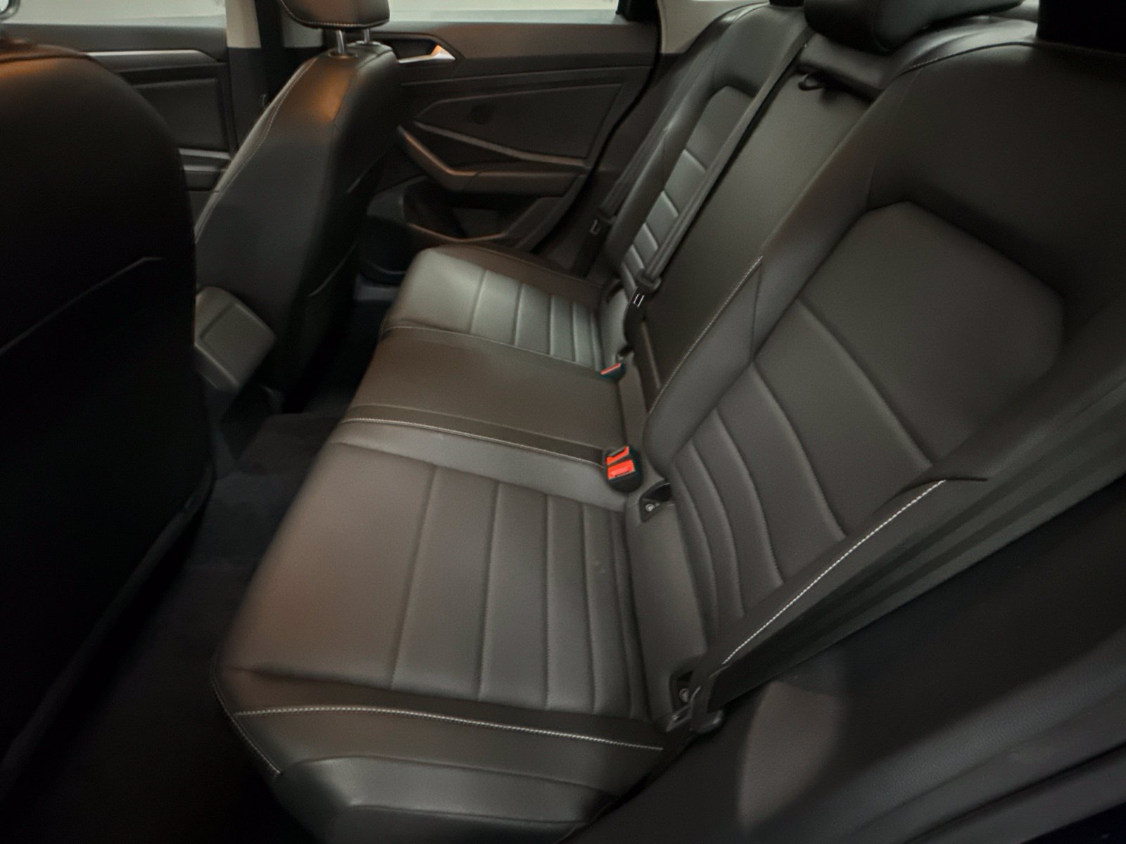 Used 2022 Volkswagen Jetta SE w/ Panoramic Sunroof Package FWD image 29