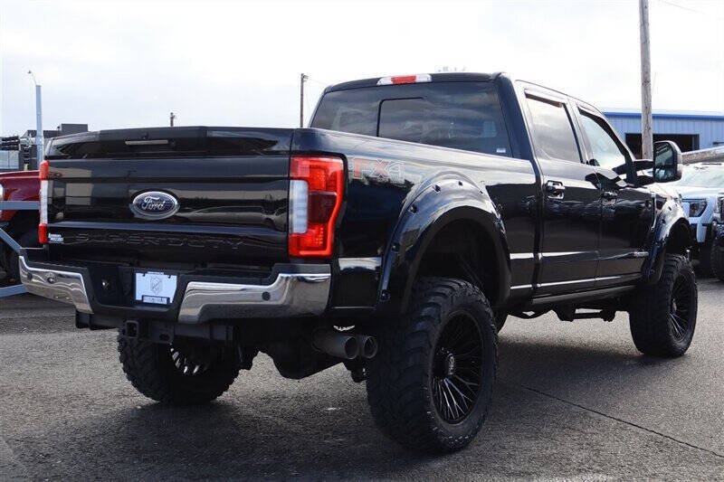 Used 2017 Ford F350 Lariat w/ Lariat Ultimate Package AWD/4WD image 5