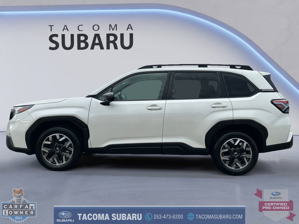 Used 2025 Subaru Forester Premium image 2