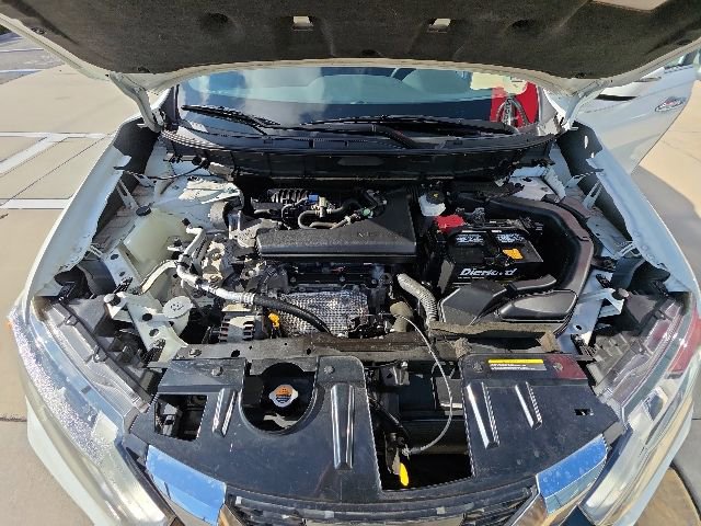 Used 2017 Nissan Rogue SV FWD image 27