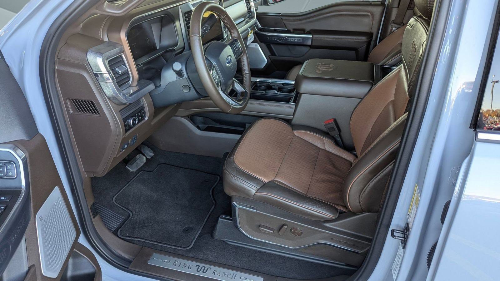 Certified 2025 Ford F450 King Ranch w/ Chrome Package image 4