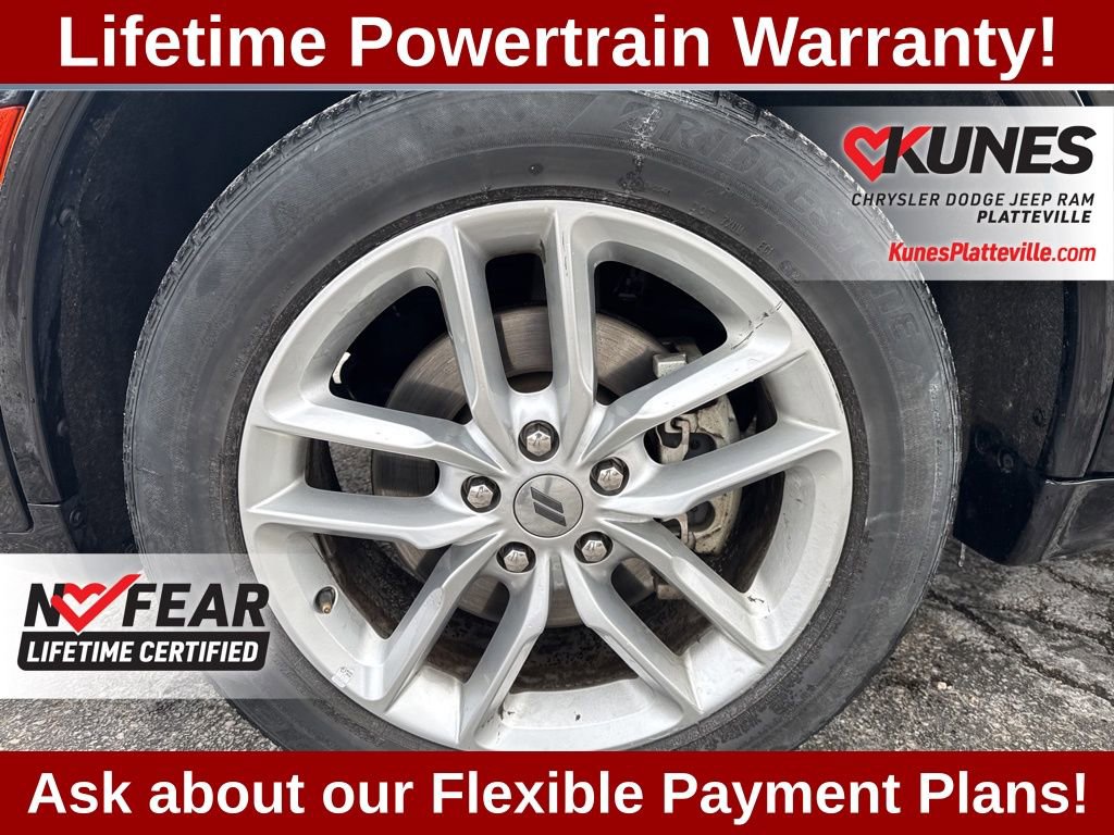 Used 2023 Dodge Durango GT image 12