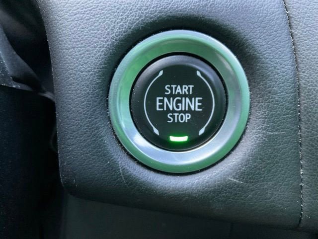 Used 2021 Chevrolet Suburban High Country AWD/4WD image 36