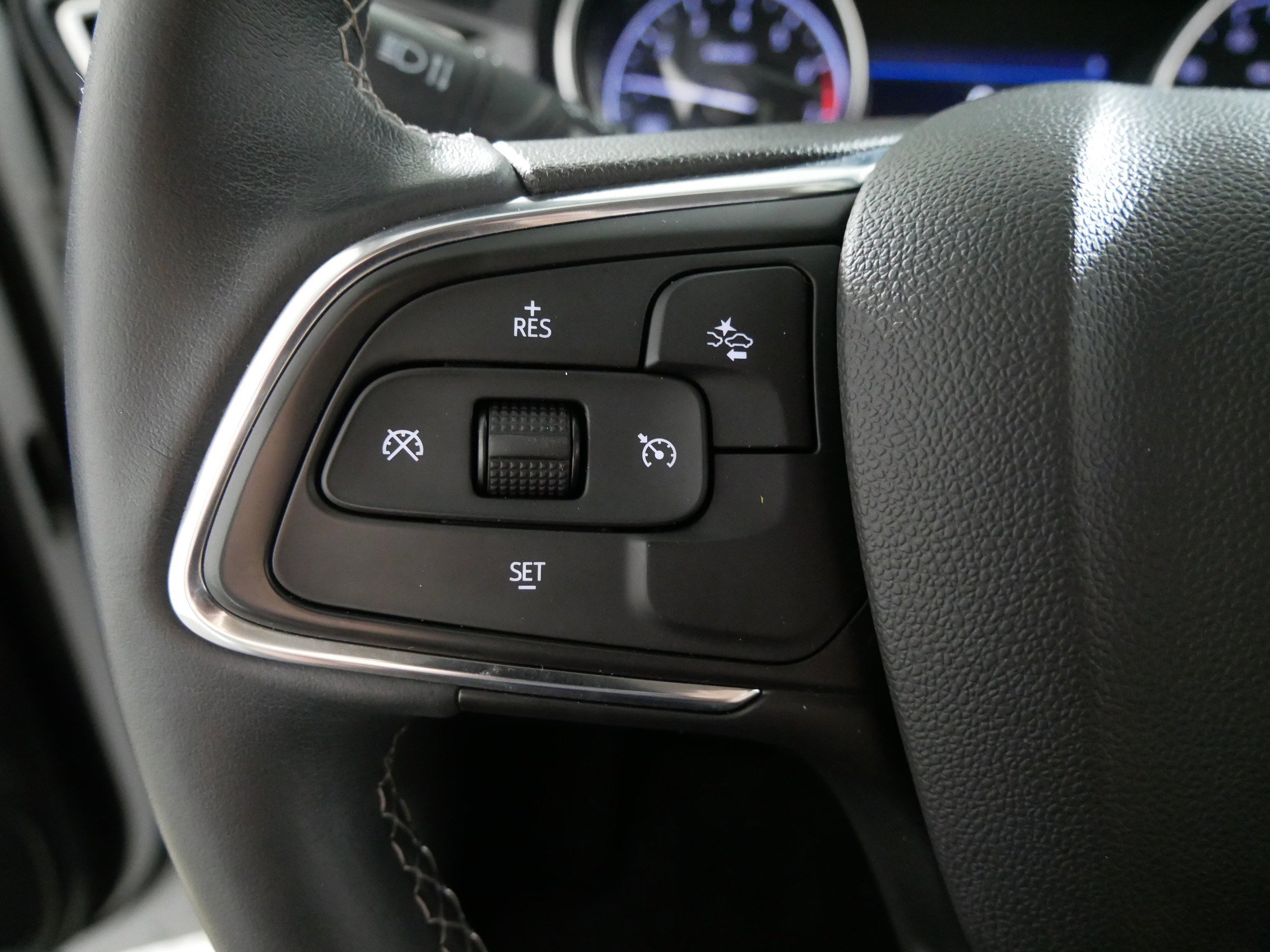 Certified 2022 Buick Encore GX Select w/ Safety Package II image 27