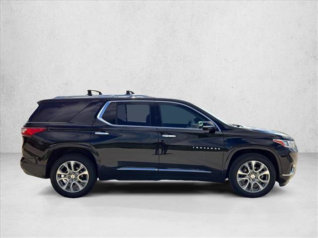 Used 2020 Chevrolet Traverse Premier FWD image 4