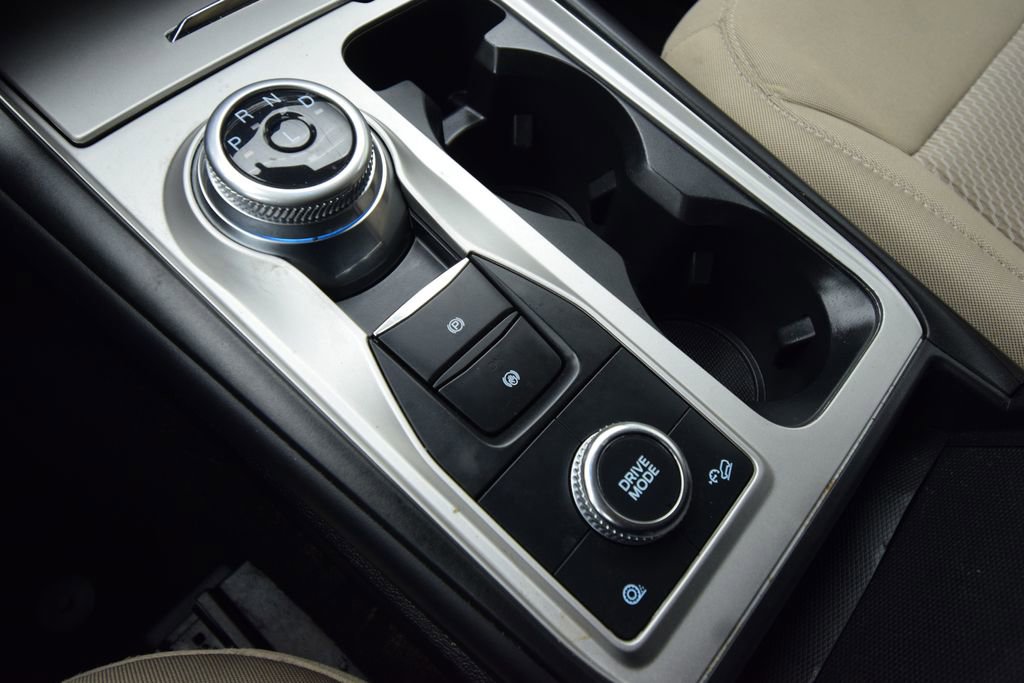 Used 2022 Ford Explorer XLT AWD/4WD image 26