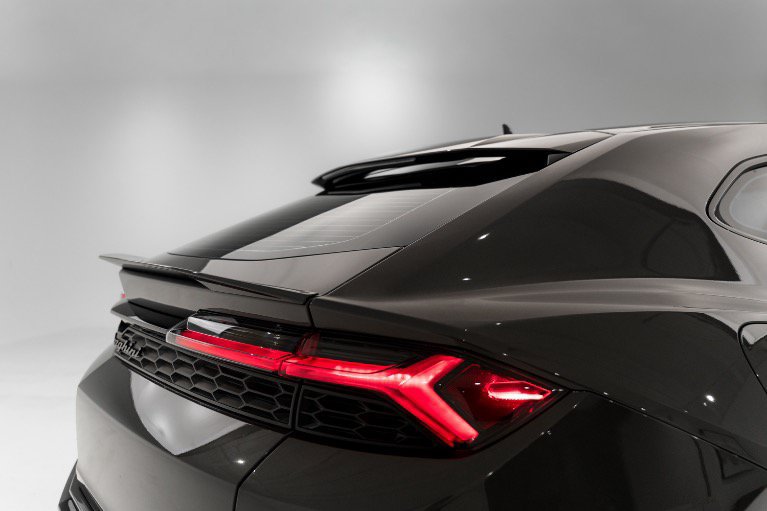 Used 2025 Lamborghini Urus SE AWD/4WD image 48