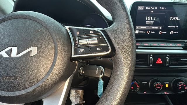 Used 2024 Kia Forte LXS image 18