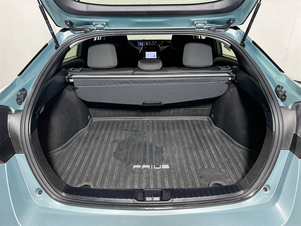 Certified 2022 Toyota Prius LE image 23