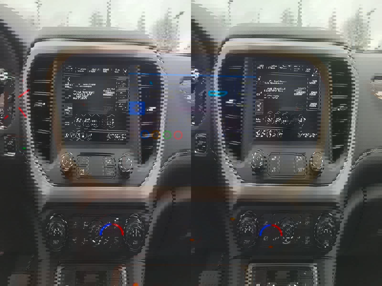 Used 2021 GMC Acadia Denali w/ Denali Technology Package image 24