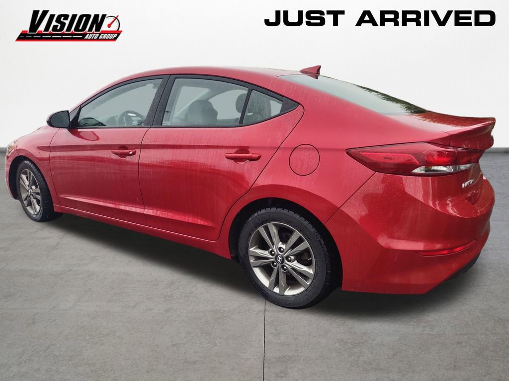 Used 2018 Hyundai Elantra SEL FWD image 3