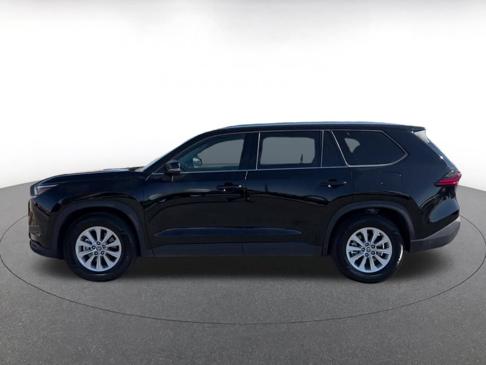 Used 2026 Toyota Grand Highlander AWD image 8