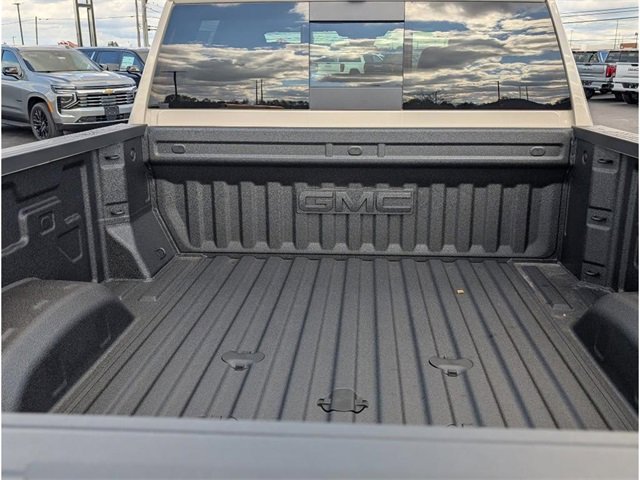 New 2026 GMC Sierra 3500 AT4 w/ AT4 Premium Plus Package image 10