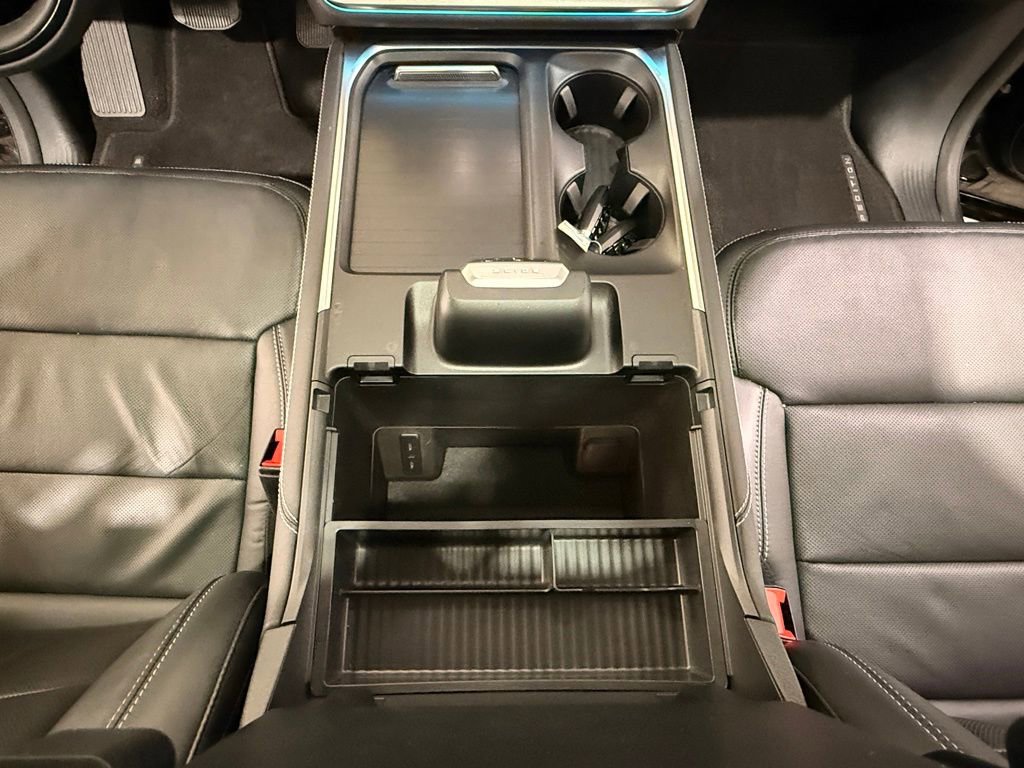 Certified 2025 Ford Expedition Max Platinum AWD/4WD image 27