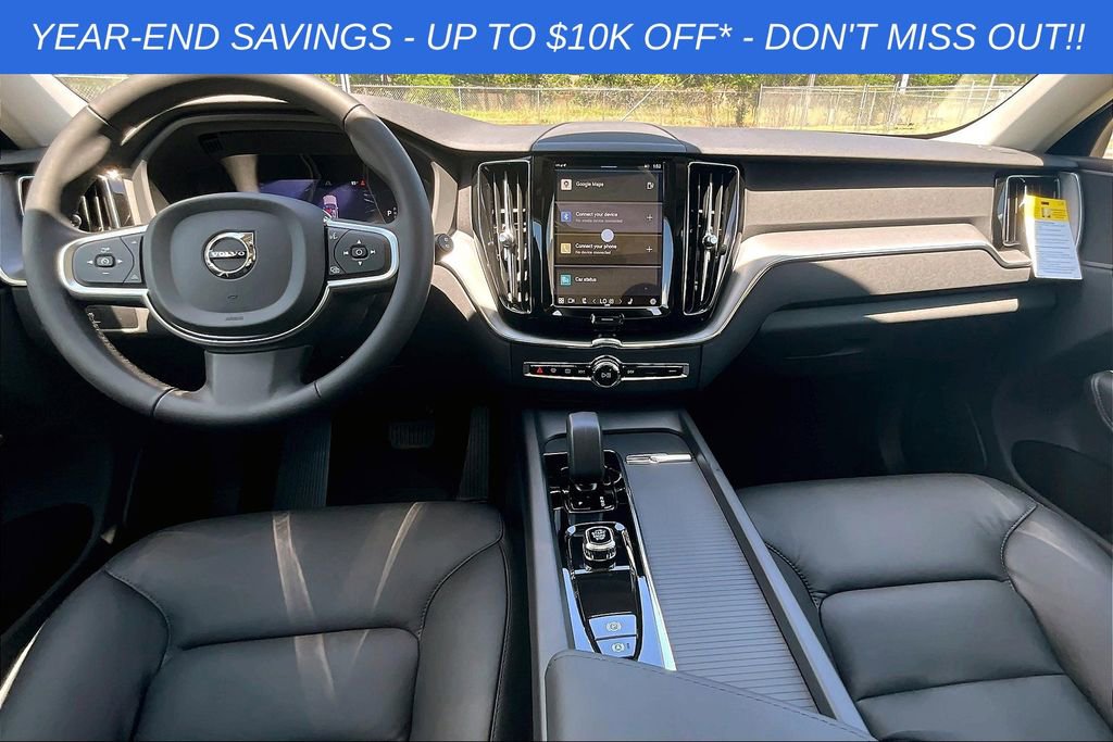 Used 2025 Volvo XC60 B5 Core w/ Climate Package image 14