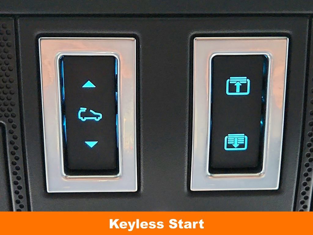 Used 2020 Jaguar F-PACE Premium image 22